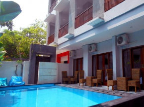 Отель RedDoorz At Kerobokan Seminyak 2  North Kuta